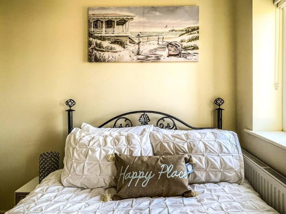 Soho Beach Apartment With Fabulous Sea View And 2 Minutes To The Beach With Free Parking And Netflix Bournemouth Exteriér fotografie