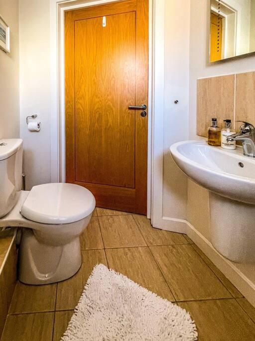 Soho Beach Apartment With Fabulous Sea View And 2 Minutes To The Beach With Free Parking And Netflix Bournemouth Exteriér fotografie